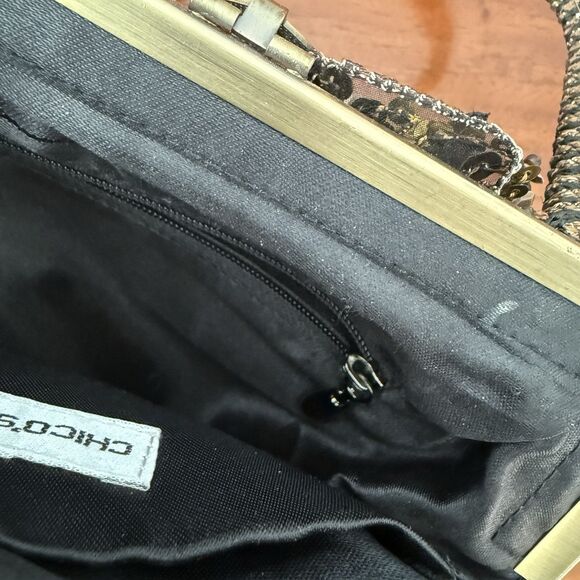 Chicos  Embellished Floral Clutch /Handbag‎ Beads, Sequins, Feathers Vintage - Picture 9 of 12